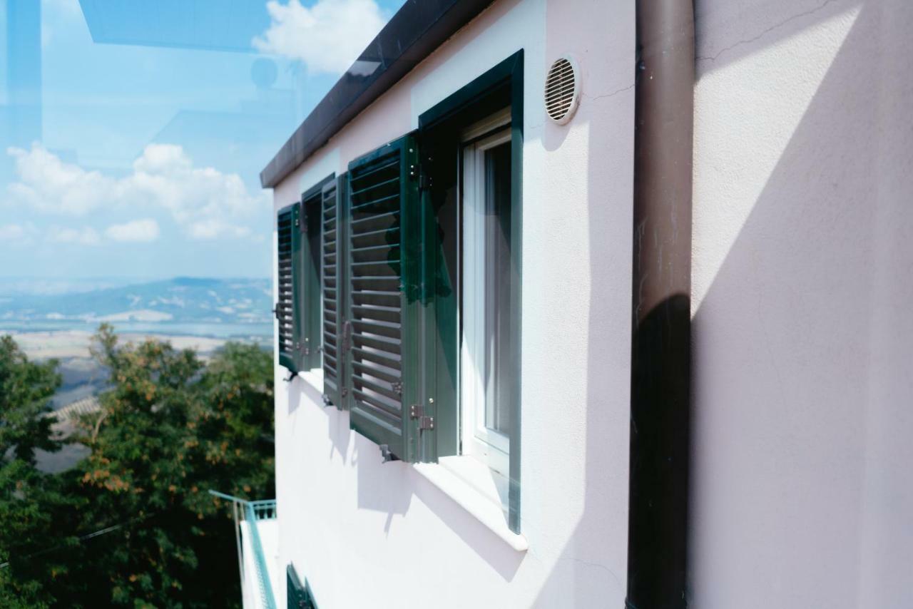 Vila Le Ginestre Miglionico Exteriér fotografie
