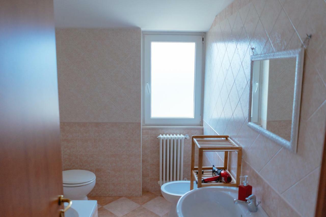Vila Le Ginestre Miglionico Exteriér fotografie